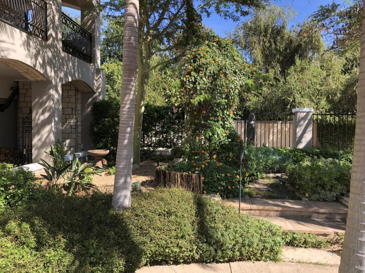 African Palm Cottage And Guesthouse Durbanville Εξωτερικό φωτογραφία