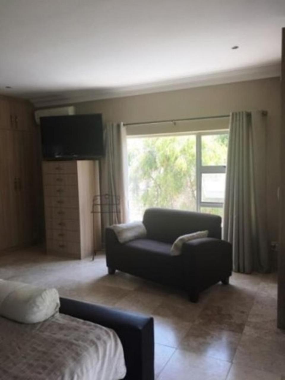African Palm Cottage And Guesthouse Durbanville Εξωτερικό φωτογραφία