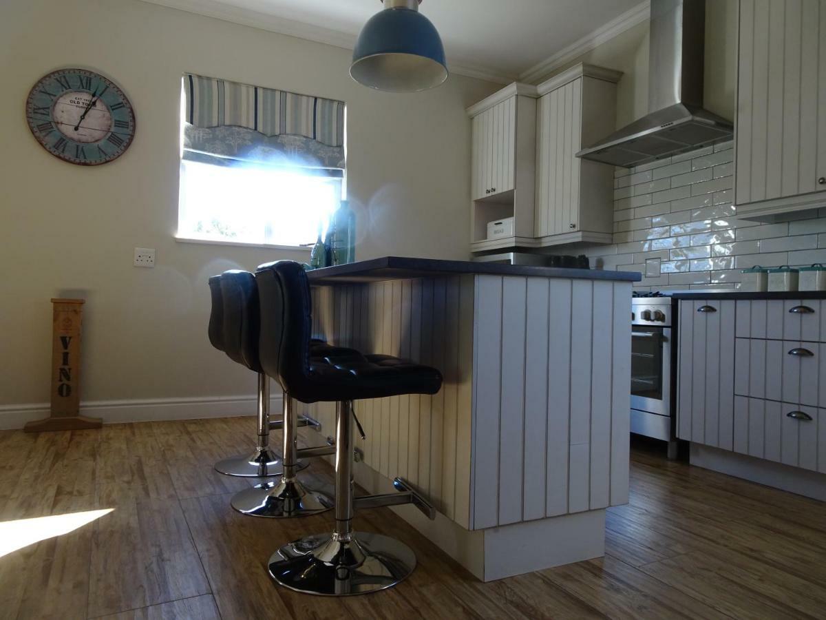 African Palm Cottage And Guesthouse Durbanville Εξωτερικό φωτογραφία
