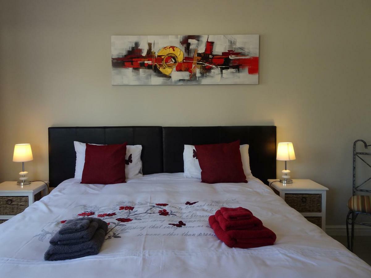 African Palm Cottage And Guesthouse Durbanville Εξωτερικό φωτογραφία